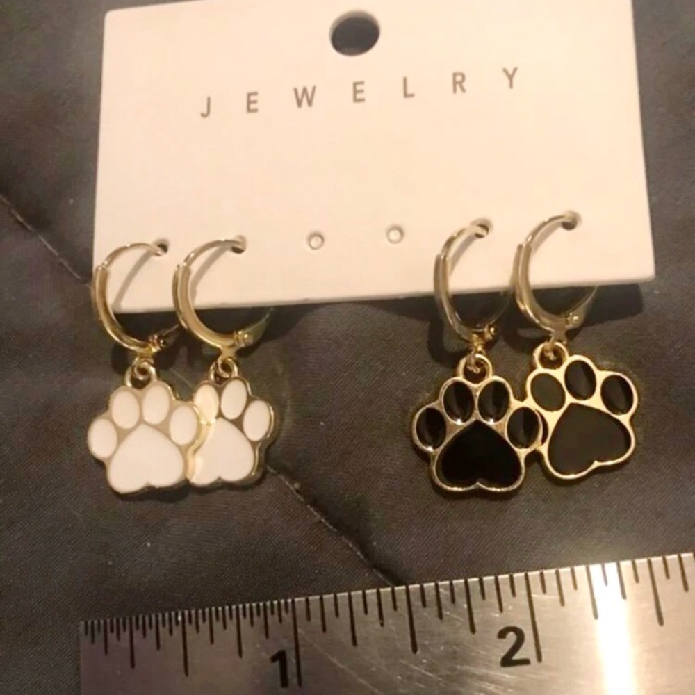 🐾 2 Pair Paw Print Drop Earrings Set NWT - Picture 4 of 6